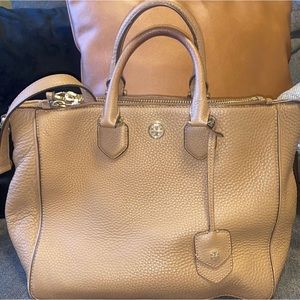 BEAUTIFUL Tory Burch Purse